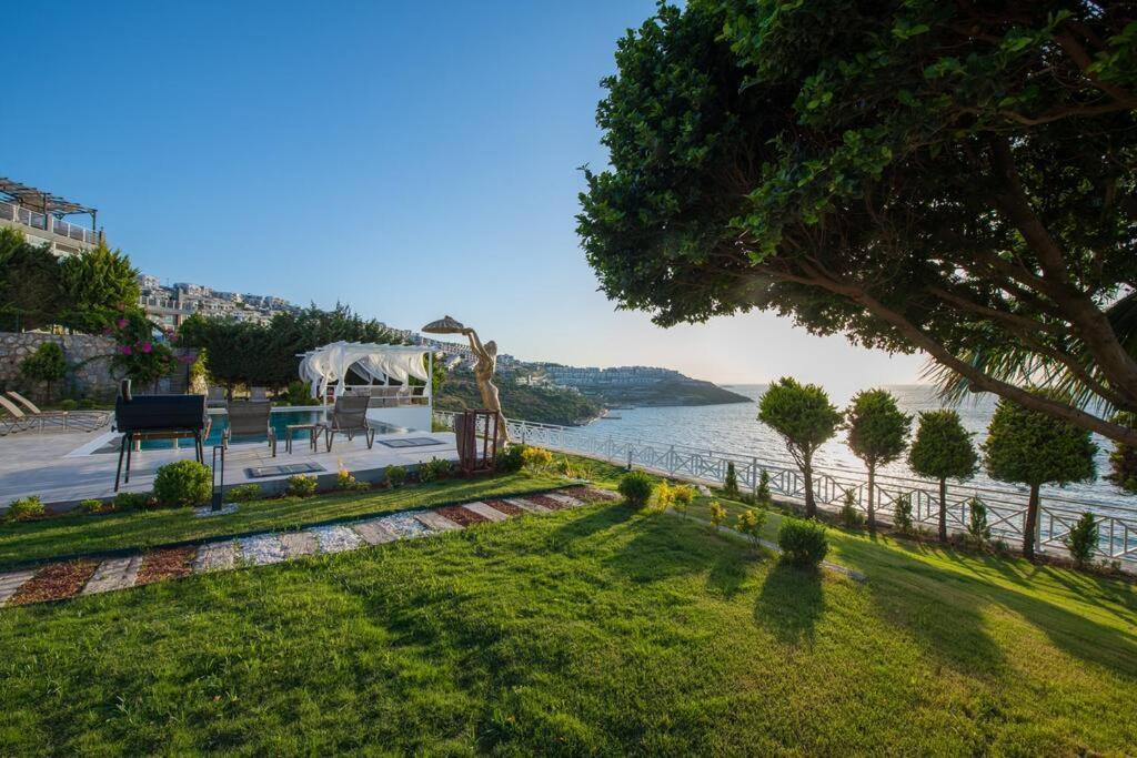 Beach Front Super Villa Boss 2 Bodrum Bagian luar foto