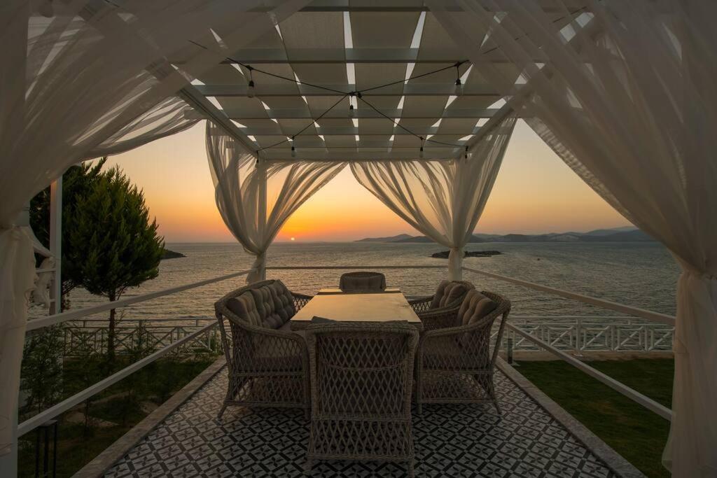 Beach Front Super Villa Boss 2 Bodrum Bagian luar foto