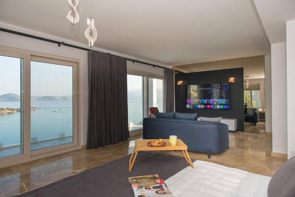 Beach Front Super Villa Boss 2 Bodrum Bagian luar foto