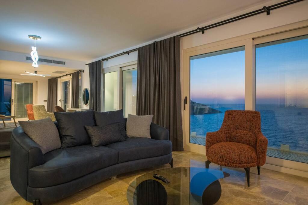 Beach Front Super Villa Boss 2 Bodrum Bagian luar foto