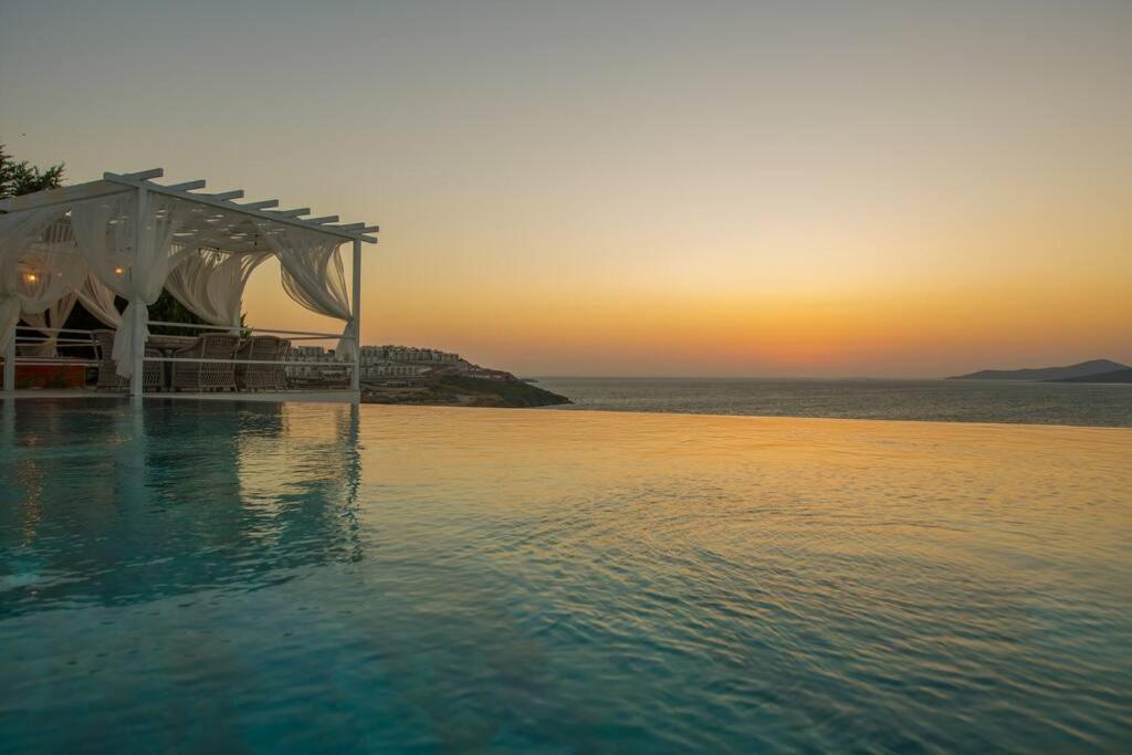 Beach Front Super Villa Boss 2 Bodrum Bagian luar foto