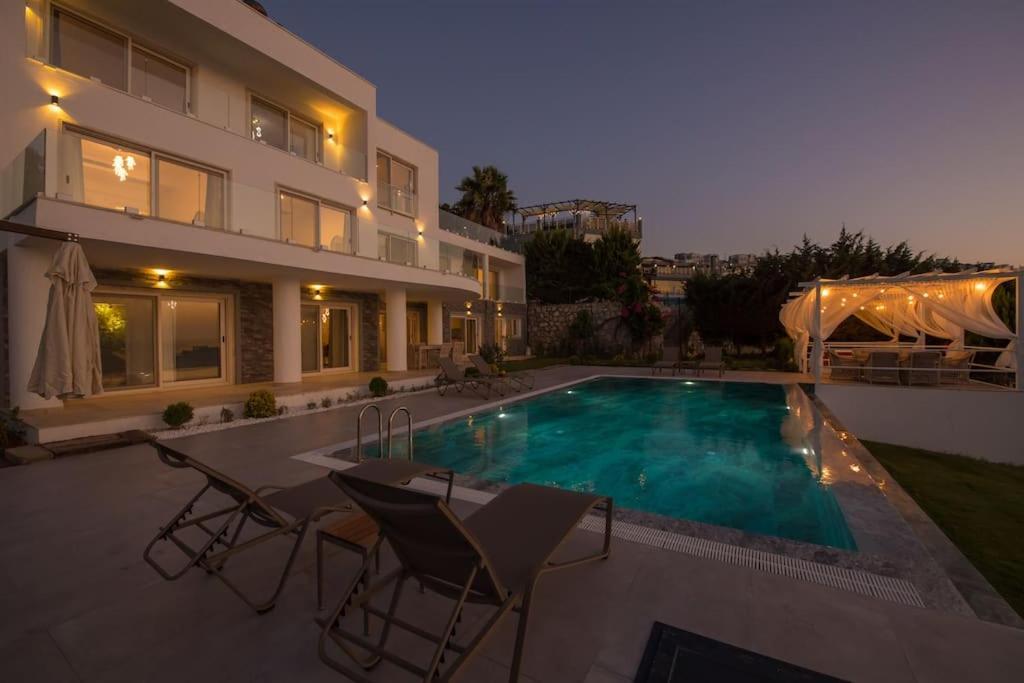 Beach Front Super Villa Boss 2 Bodrum Bagian luar foto